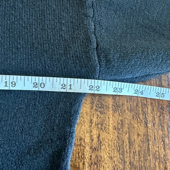 Philosophy | Black V-neck Sweater with Chunky Cream Stitching Details, NWT - Picture 6 of 7